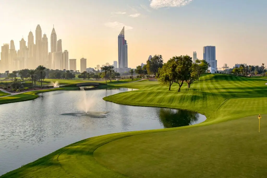 Emirates Golf Club - MajliS Golf Course 01