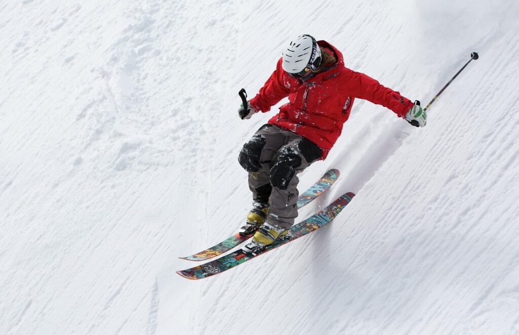 man, skier, ski, skiing, snow, slopes, snow slopes, extreme sports, winter sports, sports, alps, alpine, activity, downhill, movement, nature, speed, winter, winterscape, wintry, hoarfrost